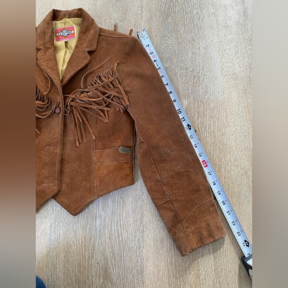 Vintage Suede Leather Brown Fringe Western Jacket - Picture 7 of 9